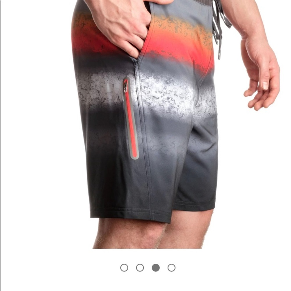 Size Large Mens Swim Trunks - Picture 3 of 7